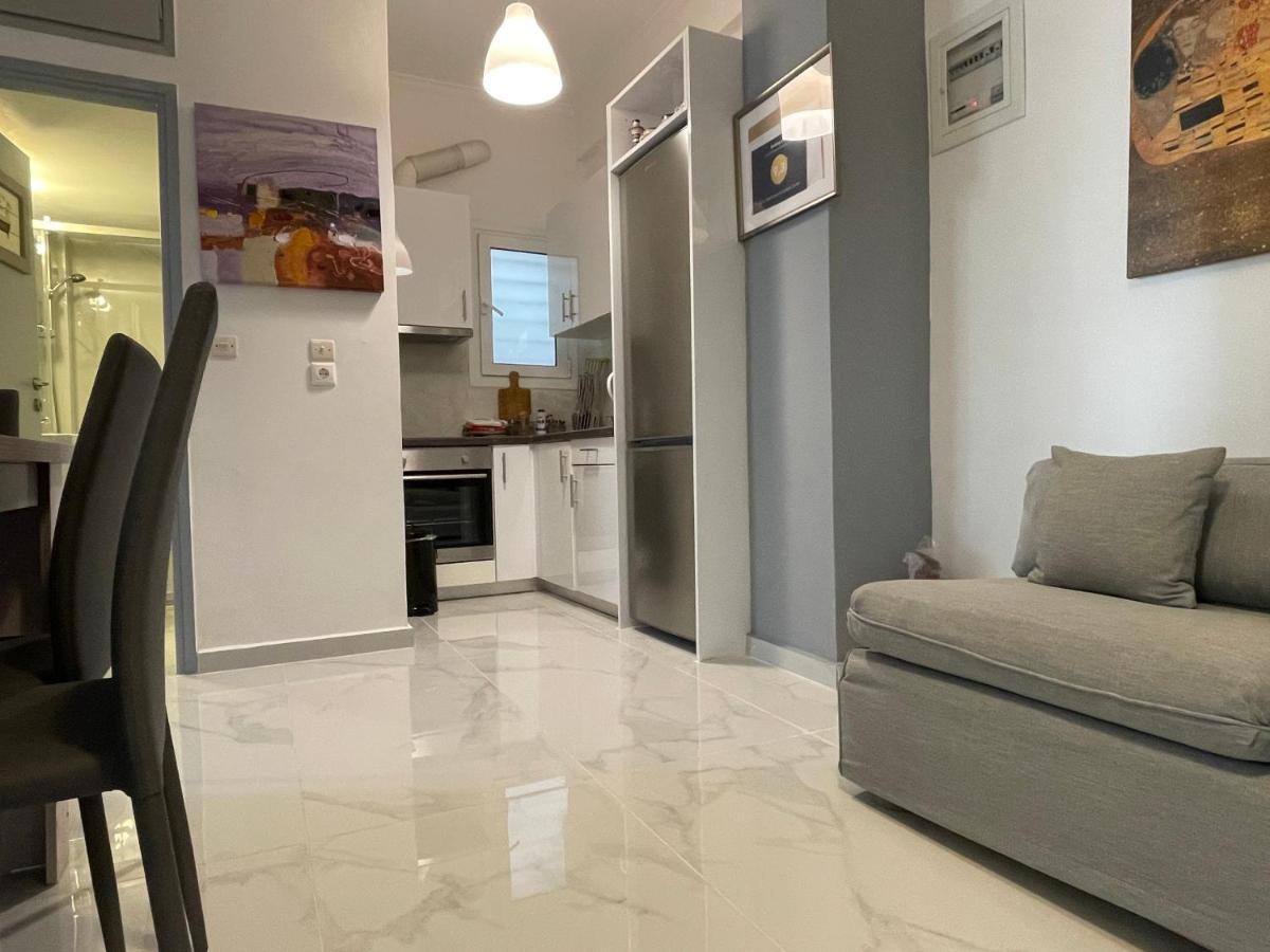 Cosy Apartment In Glyfada Center 아테네 외부 사진
