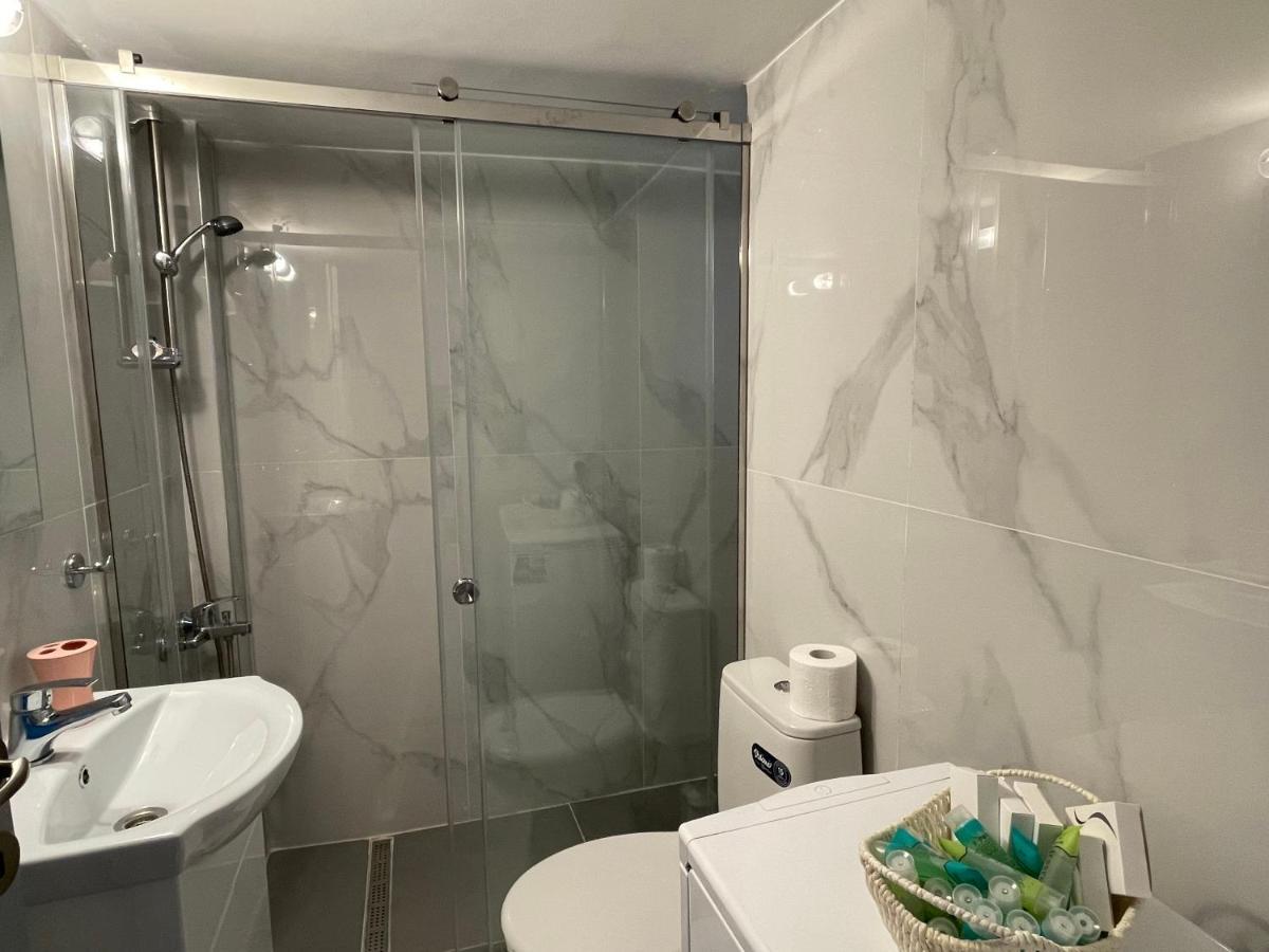 Cosy Apartment In Glyfada Center 아테네 외부 사진