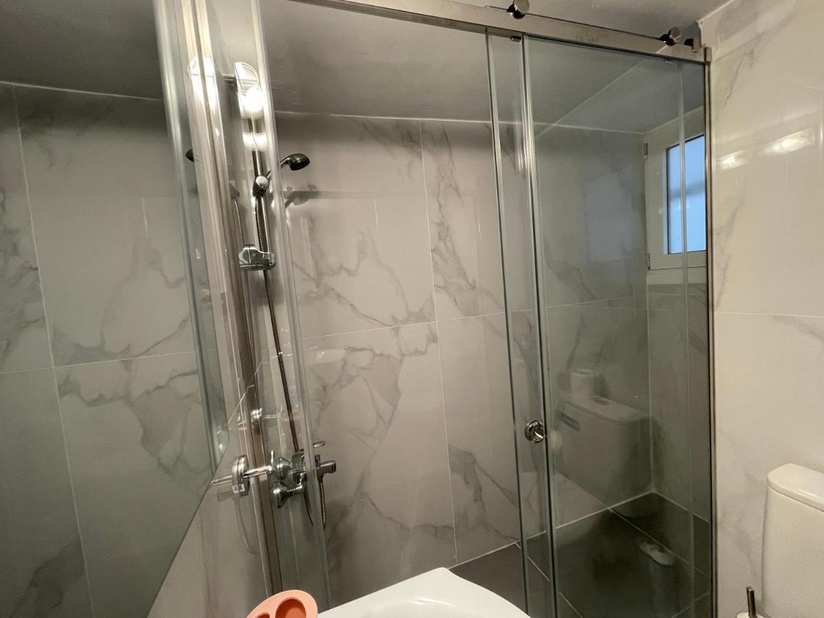 Cosy Apartment In Glyfada Center 아테네 외부 사진