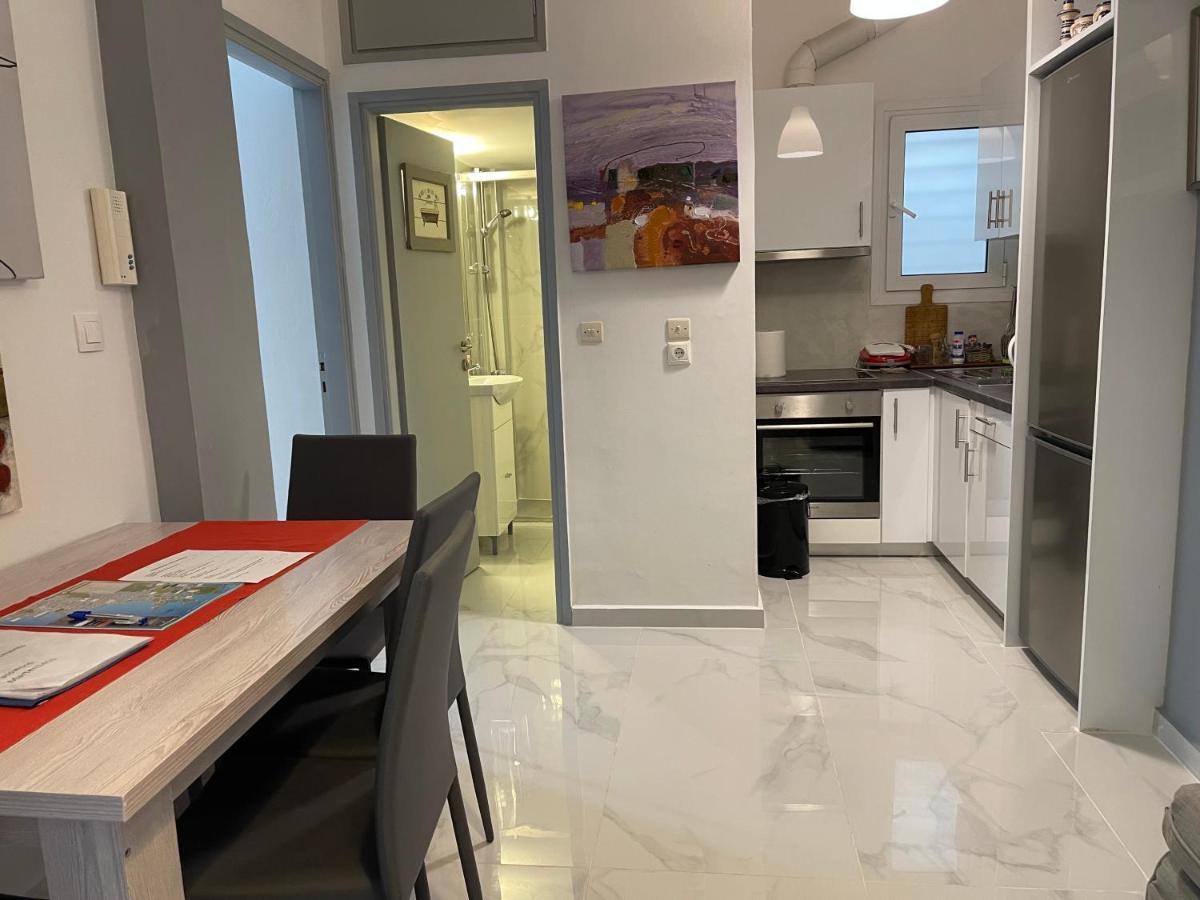 Cosy Apartment In Glyfada Center 아테네 외부 사진