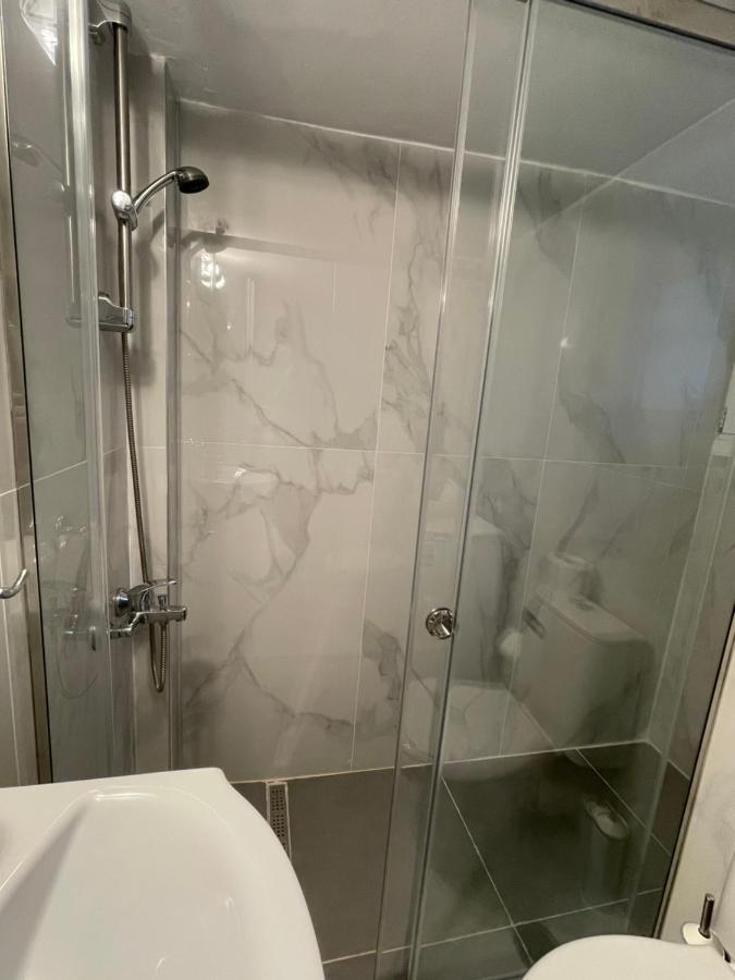 Cosy Apartment In Glyfada Center 아테네 외부 사진