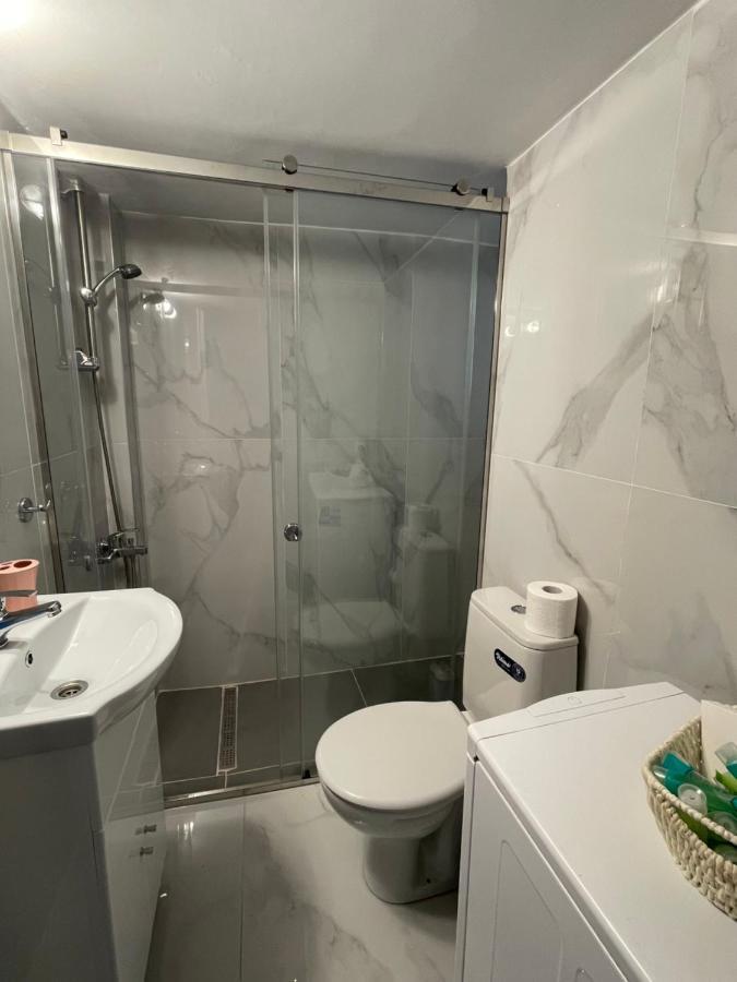Cosy Apartment In Glyfada Center 아테네 외부 사진