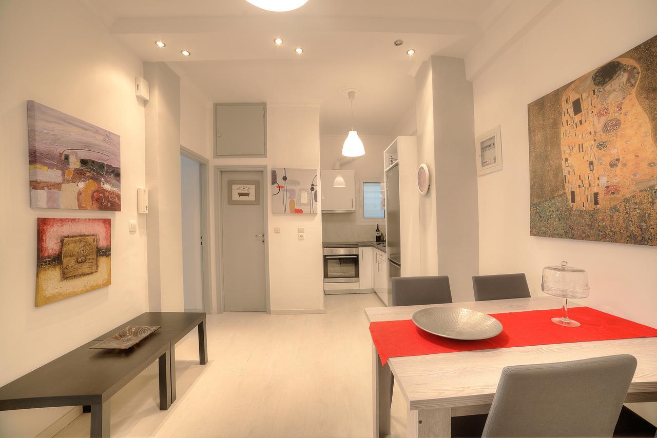 Cosy Apartment In Glyfada Center 아테네 외부 사진