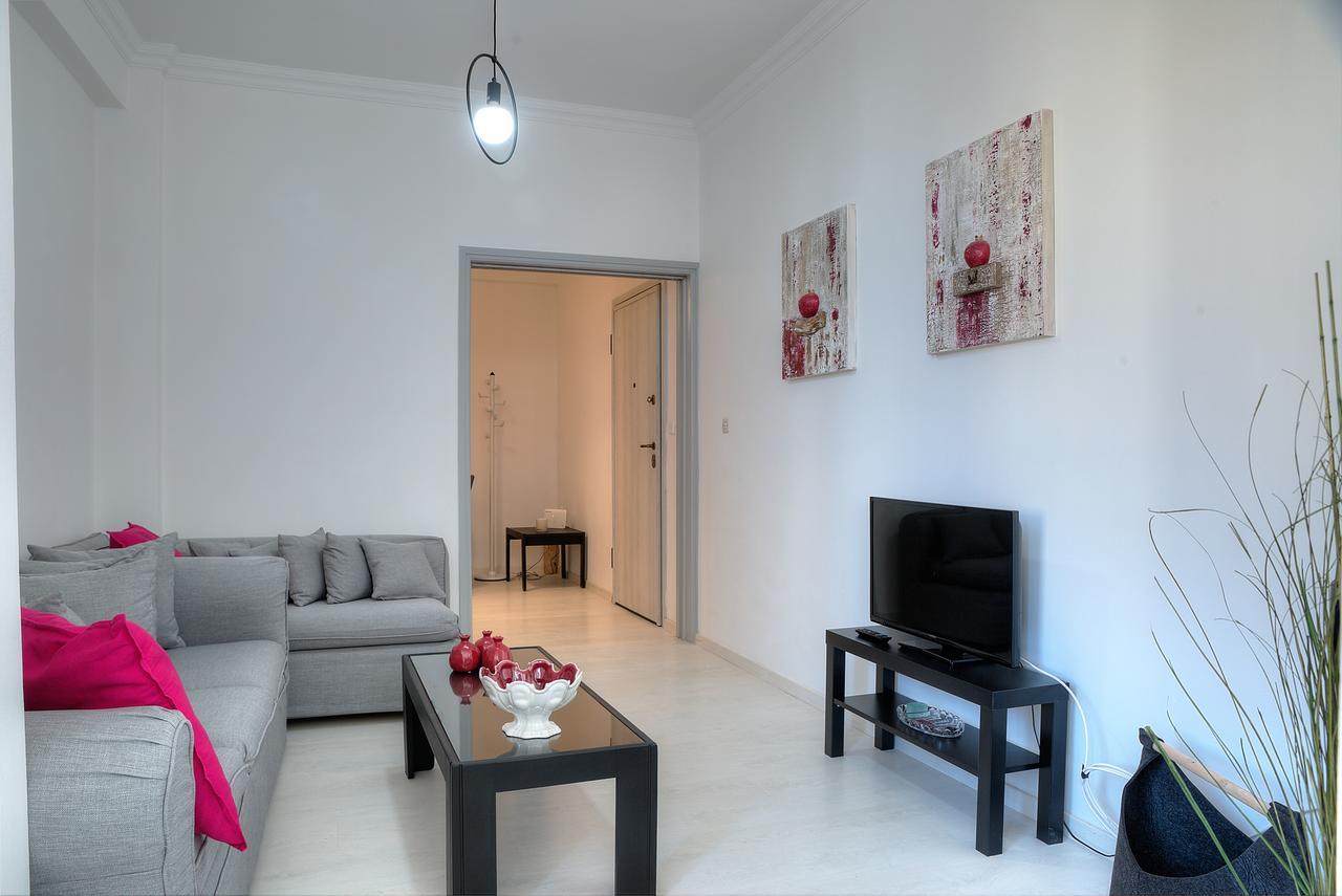 Cosy Apartment In Glyfada Center 아테네 외부 사진